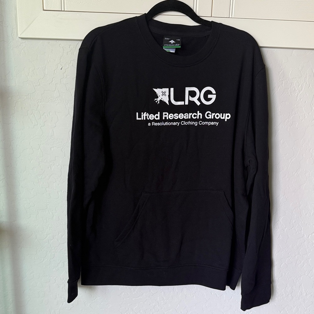 LRG Men's Black Crewneck Sweater